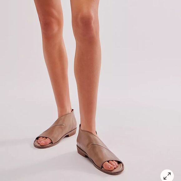 Free People Mont Blanc Leather Sandals - Picture 1 of 10